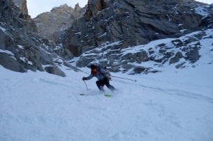 Tim getting stuck in to the couloir